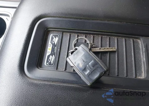 2016 Chevrolet Silverado 1500 1Lt/2Lt from USA, damaged, VIN 3GCUKREC1GG109575